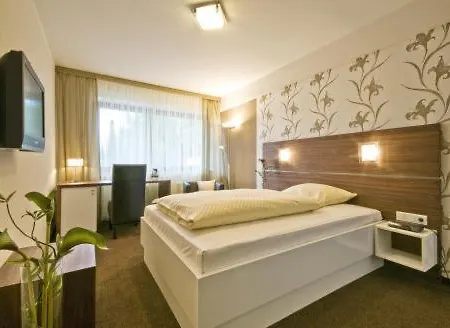 Hotel Am Rosenberg 3*