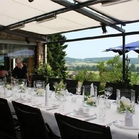 Am Rosenberg 3* Bad Driburg