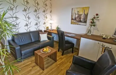 Am Rosenberg 3* Bad Driburg