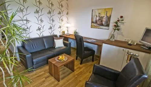 Am Rosenberg 3* Бад-Дрибург